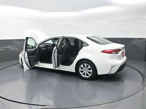 Certified 2024 Toyota Corolla LE FWD image 43