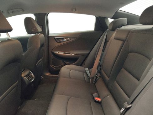 Used 2022 Chevrolet Malibu LT FWD image 18