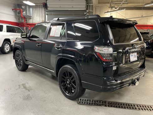 Used 2021 Toyota 4Runner Nightshade image 18