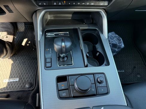 Used 2024 MAZDA CX-90 3.3 Turbo S w/ Premium Package image 7