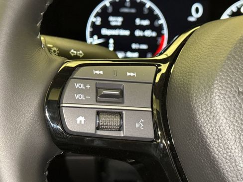 New 2026 Honda HR-V EX-L image 32