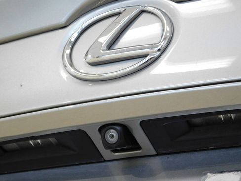 Used 2018 Lexus IS 300 F Sport w/ F Sport Package image 81