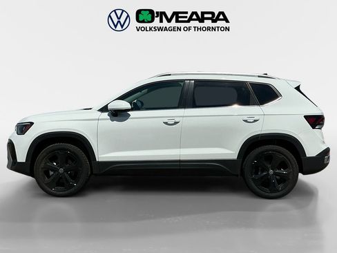 New 2025 Volkswagen Taos SEL image 2