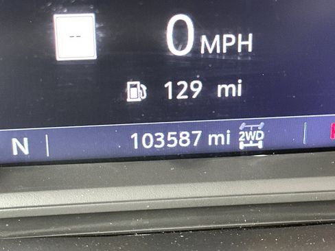 Used 2019 GMC Sierra 1500 SLT image 40