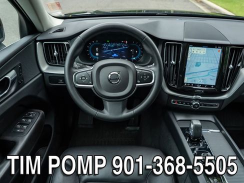Used 2023 Volvo XC60 B5 Core AWD/4WD image 19