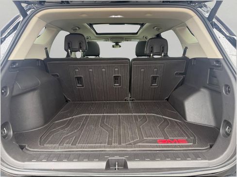 Used 2019 GMC Terrain Denali w/ LPO, Floor Liner Package AWD/4WD image 16