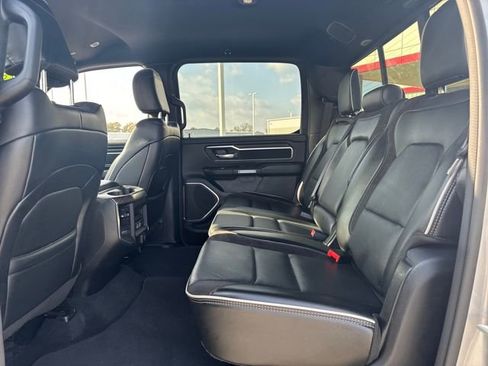 Used 2025 RAM 1500 Laramie image 15