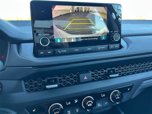 New 2025 Honda Accord SE image 23