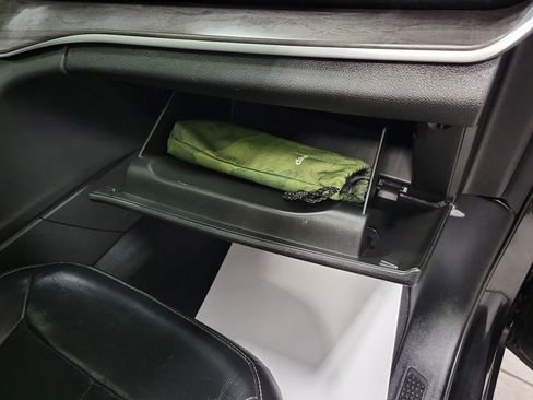 Used 2022 Jeep Grand Cherokee Limited image 23