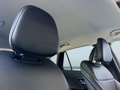 Used 2026 Mercedes-Benz GLC 350e 4MATIC image 26