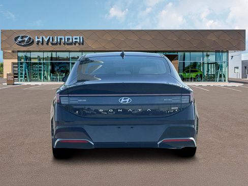 New 2026 Hyundai Sonata SEL AWD/4WD image 6