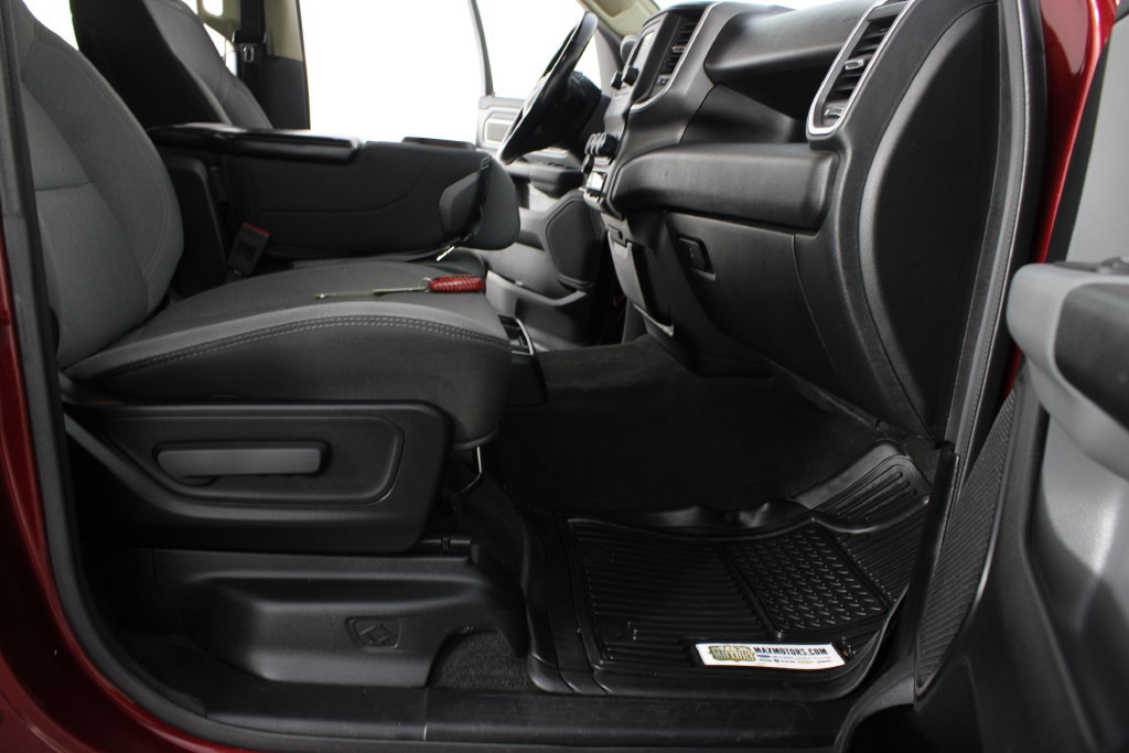 Used 2020 RAM 1500 Big Horn AWD/4WD image 20