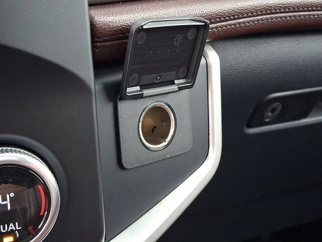 Used 2024 Ford Expedition Max Limited AWD/4WD image 28