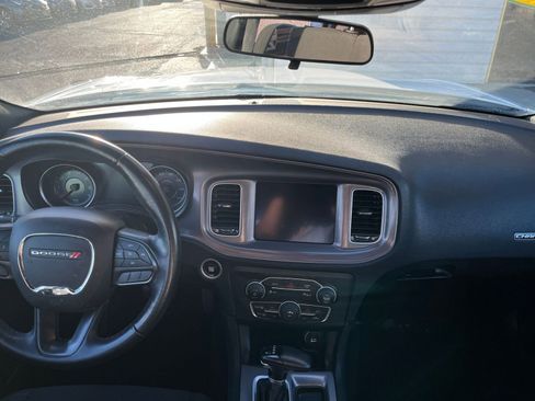 Used 2023 Dodge Charger SXT image 33