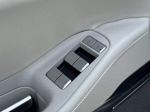 New 2026 Lincoln Navigator L Reserve AWD/4WD image 21