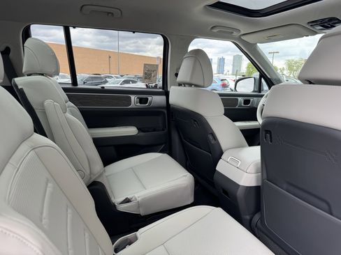 Used 2024 Hyundai Santa Fe Calligraphy image 41