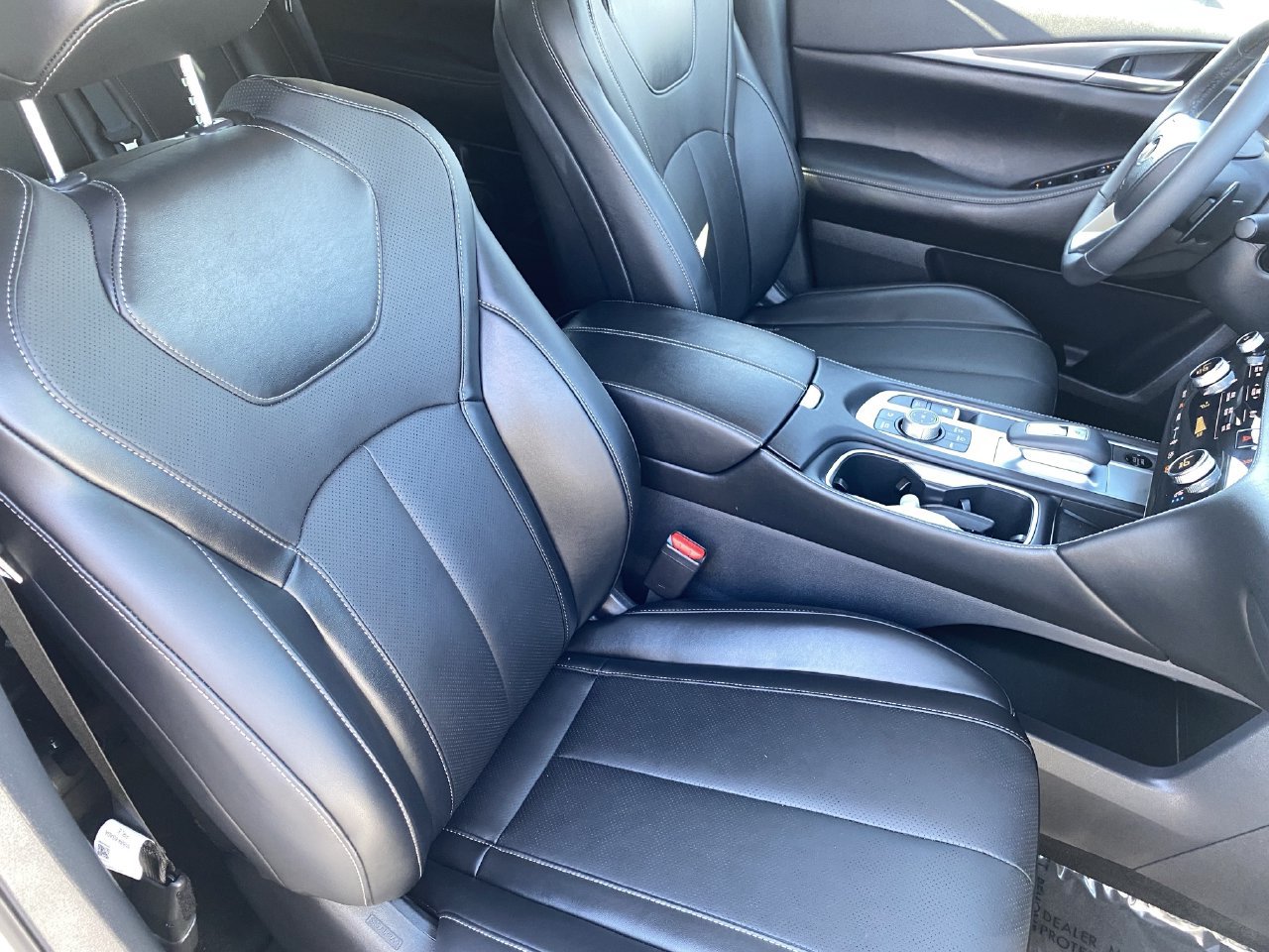 Certified 2027 INFINITI QX60 Luxe w/ Cargo Package FWD image 11