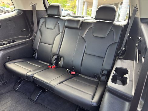 Used 2025 Kia Telluride S AWD/4WD image 15