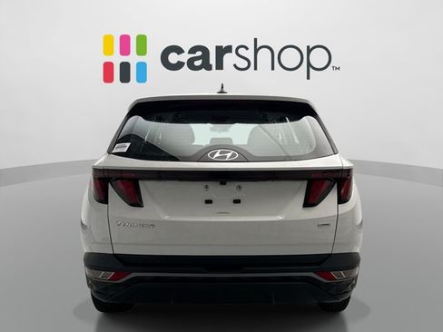Used 2024 Hyundai Tucson SE AWD/4WD image 4
