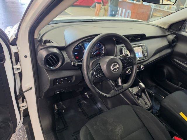Used 2023 Nissan Kicks S FWD image 13