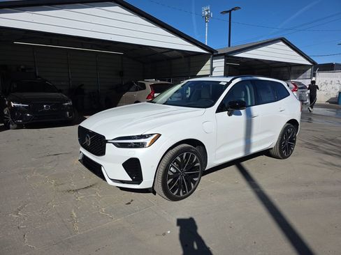 New 2026 Volvo XC60 T8 Ultra w/ Protection Package Premier image 1