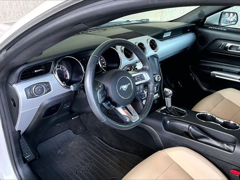 Used 2017 Ford Mustang GT Premium w/ Equipment Group 401A image 15