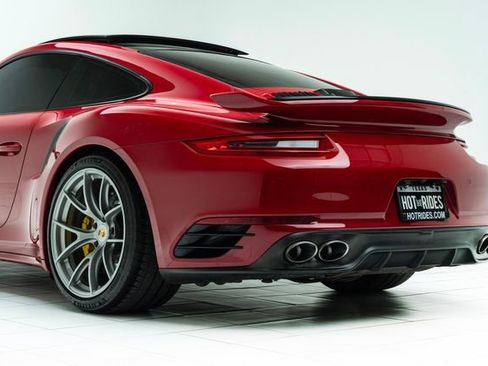 Used 2018 Porsche 911 Turbo S image 21