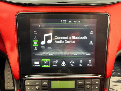 Used 2018 Maserati GranTurismo Sport image 26