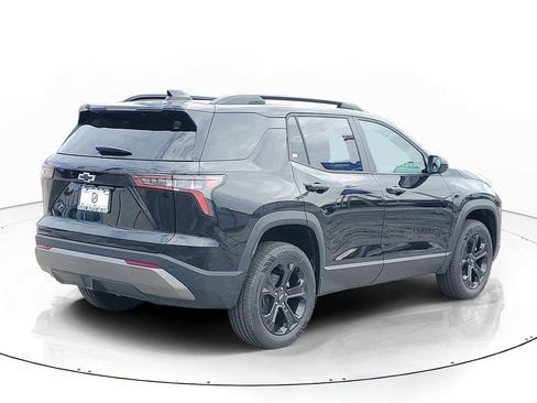New 2026 Chevrolet Equinox LT w/ Midnight Edition FWD image 4