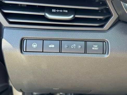 Certified 2025 Nissan Altima 2.5 SL FWD image 20