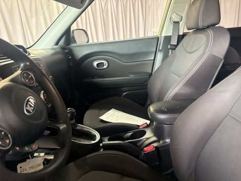 Used 2017 Kia Soul image 19