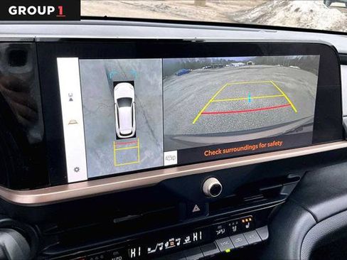 Certified 2025 Toyota Crown Signia w/ Advanced Technology Package AWD/4WD image 29