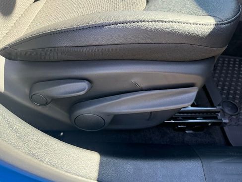 New 2026 Jeep Compass Latitude AWD/4WD image 32