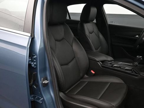 Certified 2023 Cadillac CT4 Luxury RWD image 17