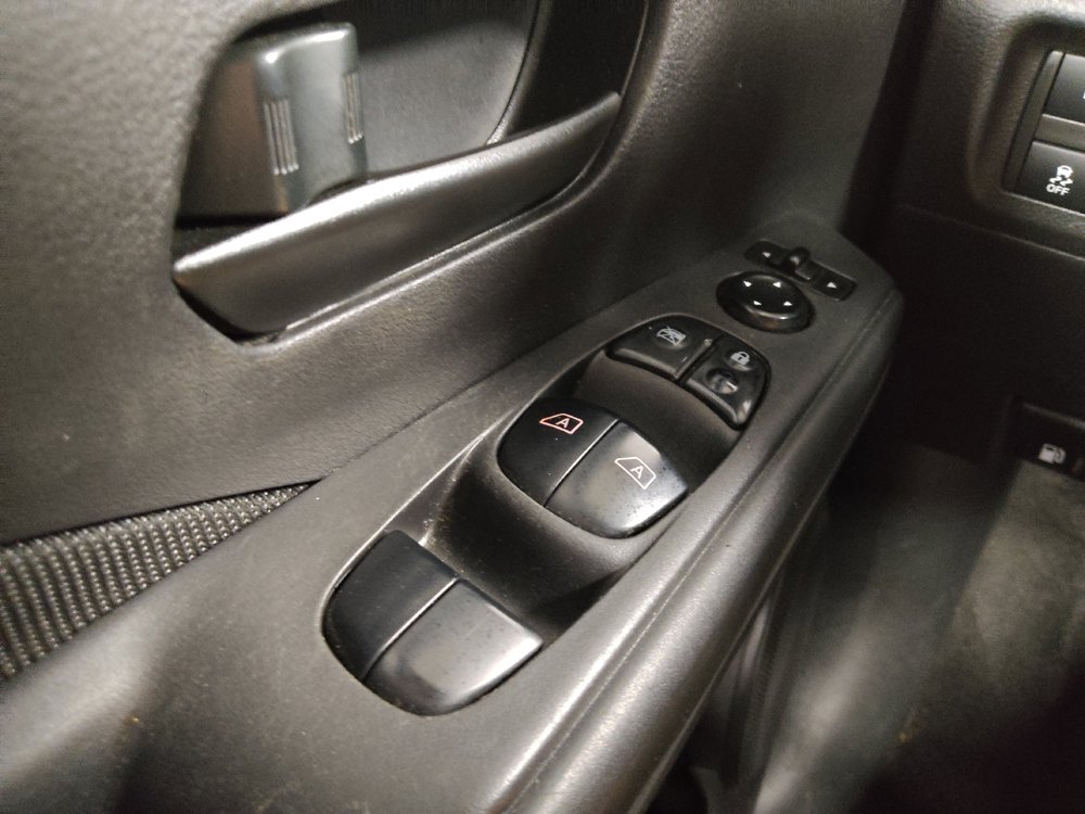 Used 2023 Nissan Kicks S FWD image 27