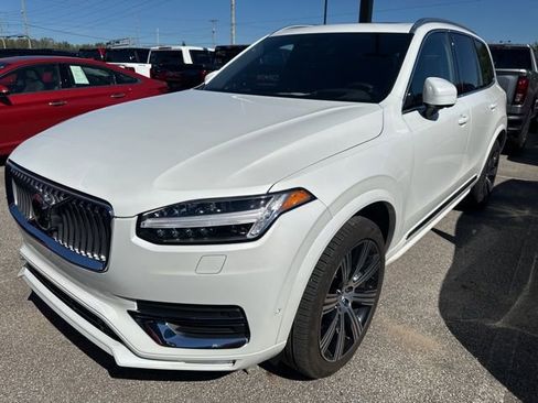 Used 2023 Volvo XC90 B6 Ultimate image 30