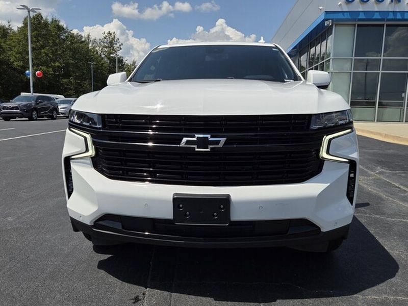 Used 2023 Chevrolet Tahoe RST AWD/4WD image 3
