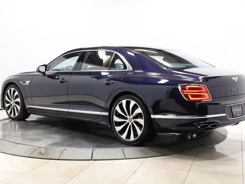 Used 2022 Bentley Flying Spur V8 AWD/4WD image 59