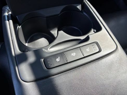 Used 2018 Genesis G80 3.3T Sport AWD/4WD image 28