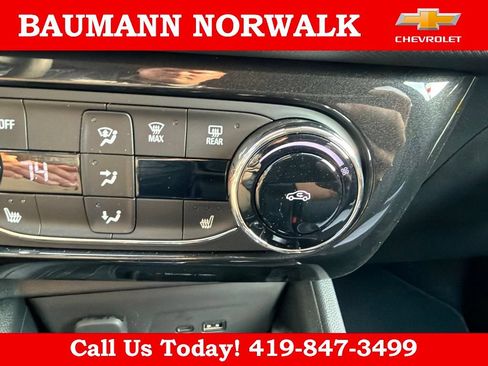 Used 2026 Chevrolet TrailBlazer LT w/ Convenience Package FWD image 36