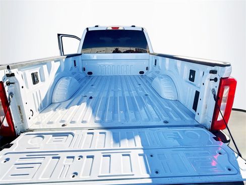 Used 2023 Ford F350 XLT w/ FX4 Off-Road Package image 26