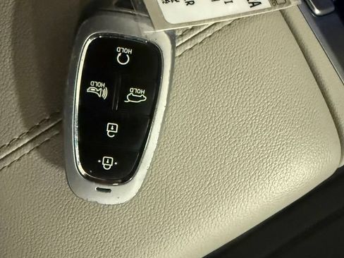 Used 2023 Hyundai Tucson SEL AWD/4WD image 37