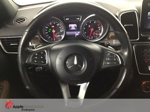 Used 2017 Mercedes-Benz GLS 450 4MATIC image 15