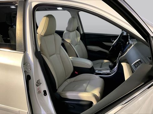 Used 2019 Subaru Ascent Limited AWD/4WD image 8