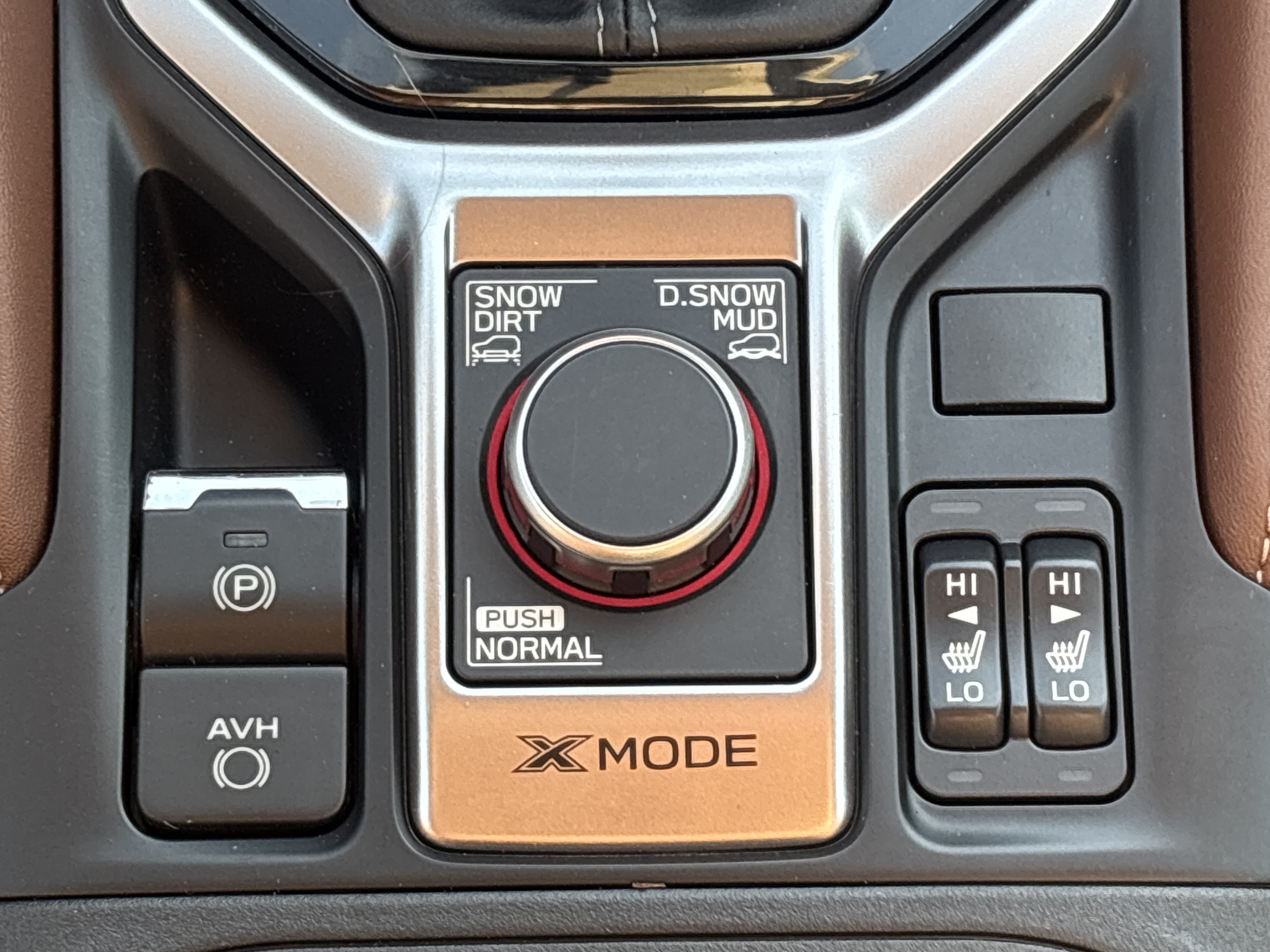 Used 2020 Subaru Forester Touring AWD/4WD image 14
