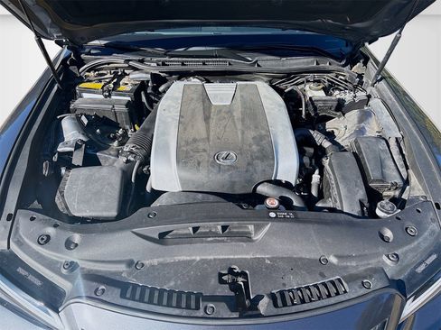 Used 2022 Lexus IS 350 F Sport image 31