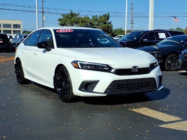 Used 2024 Honda Civic Sport image 3
