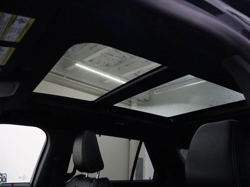 Used 2022 Ford Explorer ST w/ Equipment Group 401A image 25