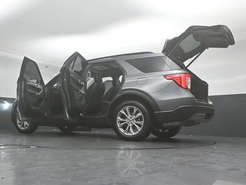 Certified 2023 Ford Explorer XLT w/ Equipment Group 202A image 59