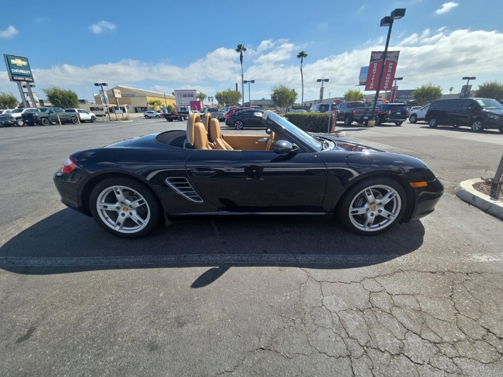 Used 2005 Porsche Boxster RWD image 4